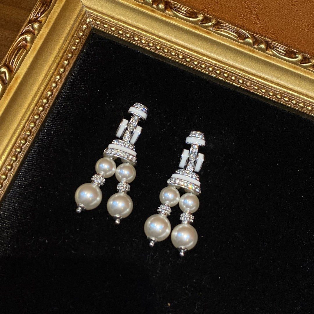 Vintage Style Hot Sell Ball Drop Earrings Brass Earrings 18k Gold Plated Premium Glass Pearls Fringed Earrings