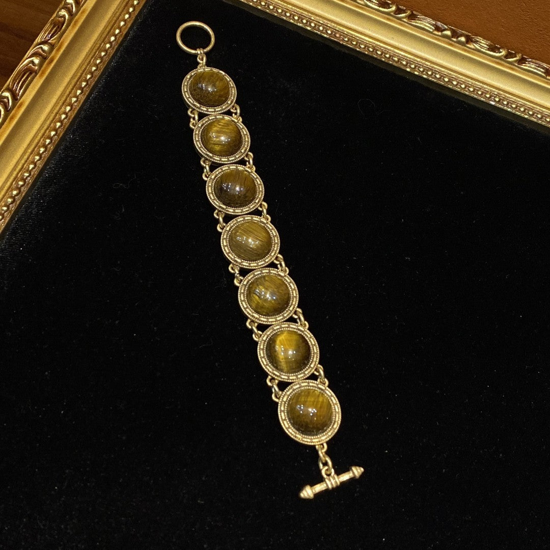 Vintage style 18k-gold plated brass bracelet circle shape circle with tigereye