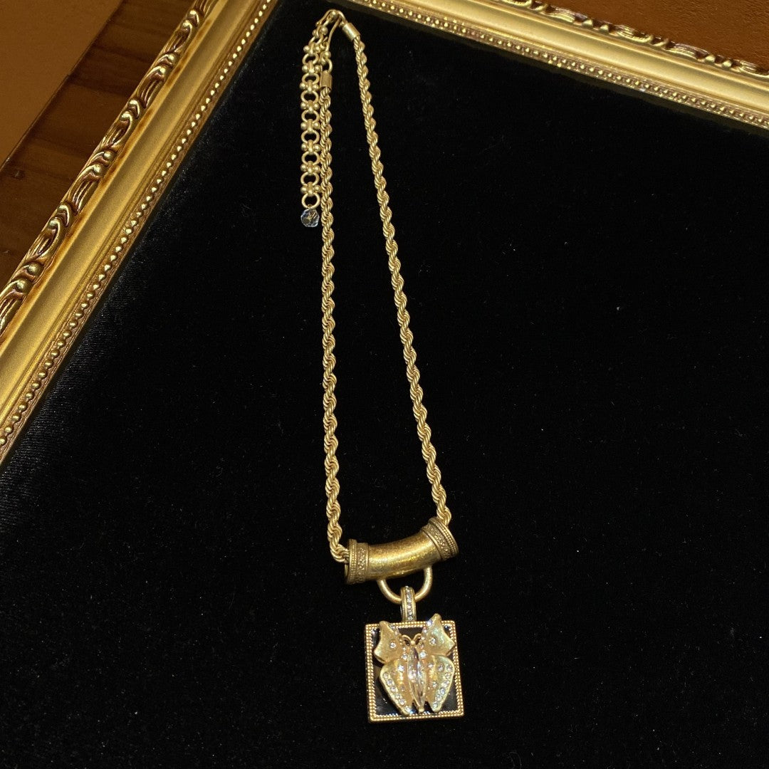 Vintage style 18k-gold plated brass adjustabel necklace butterfly square shape with rhinestone with black enamel