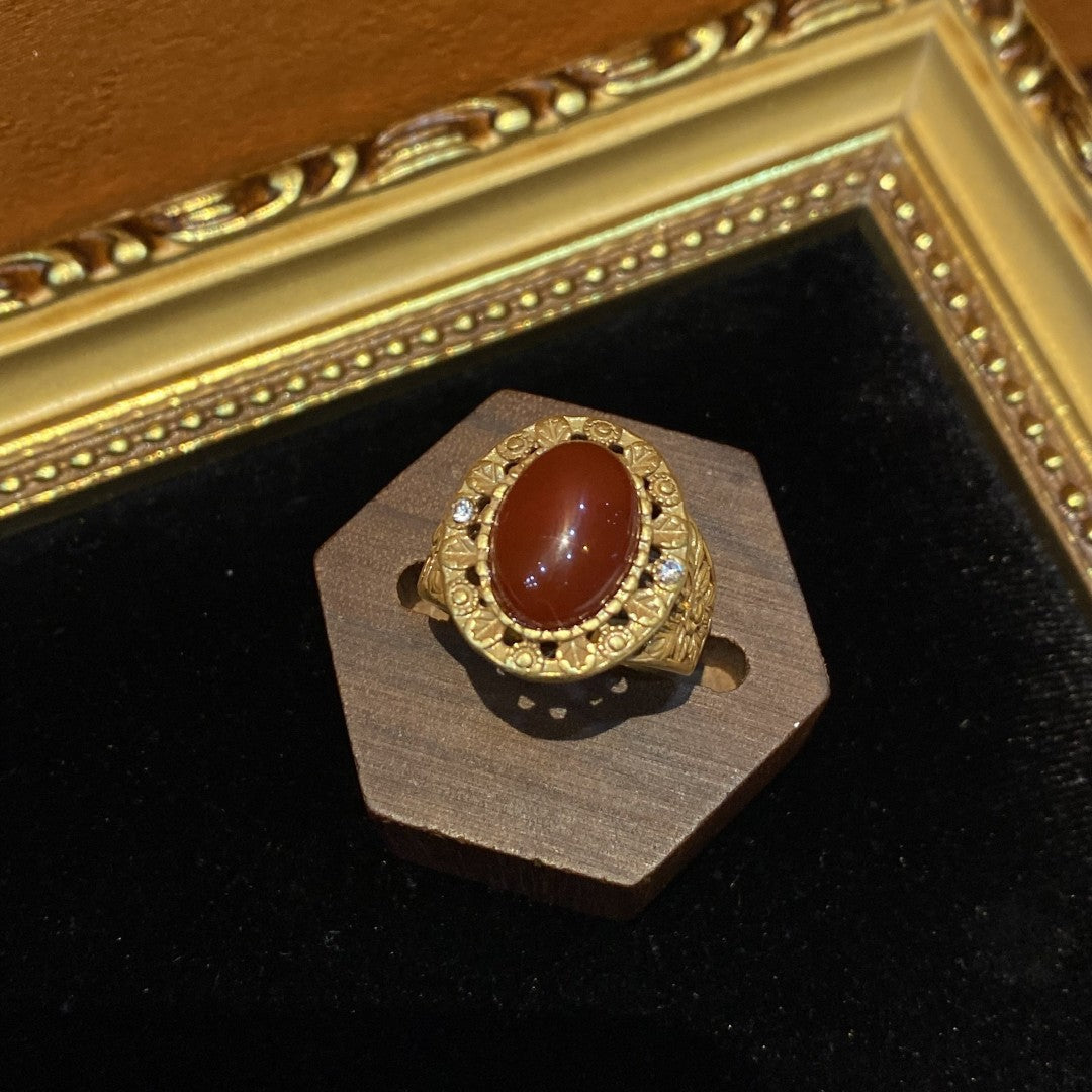 Vitatge style 18k-gold plated brass ring with rhinestones and red Agate