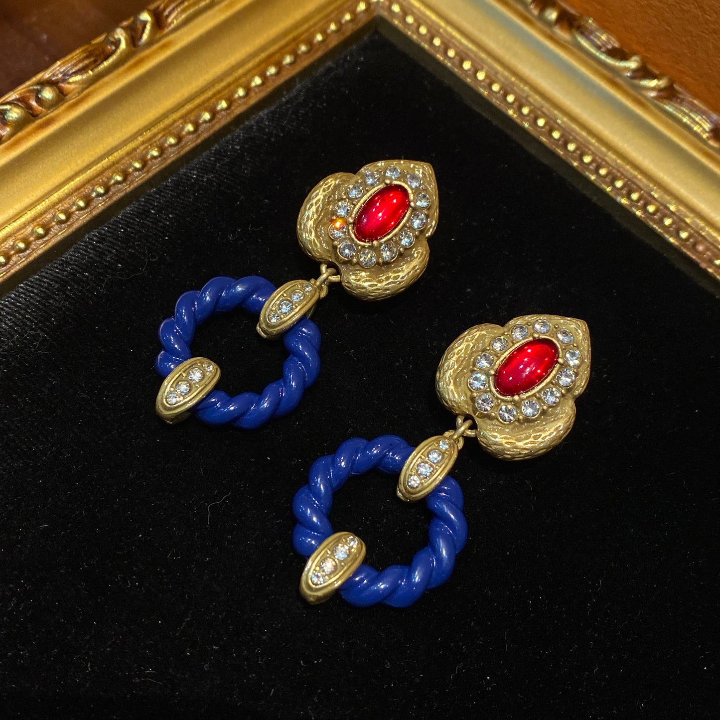 Vintage style 18k-gold plated brass with circle drop earrings