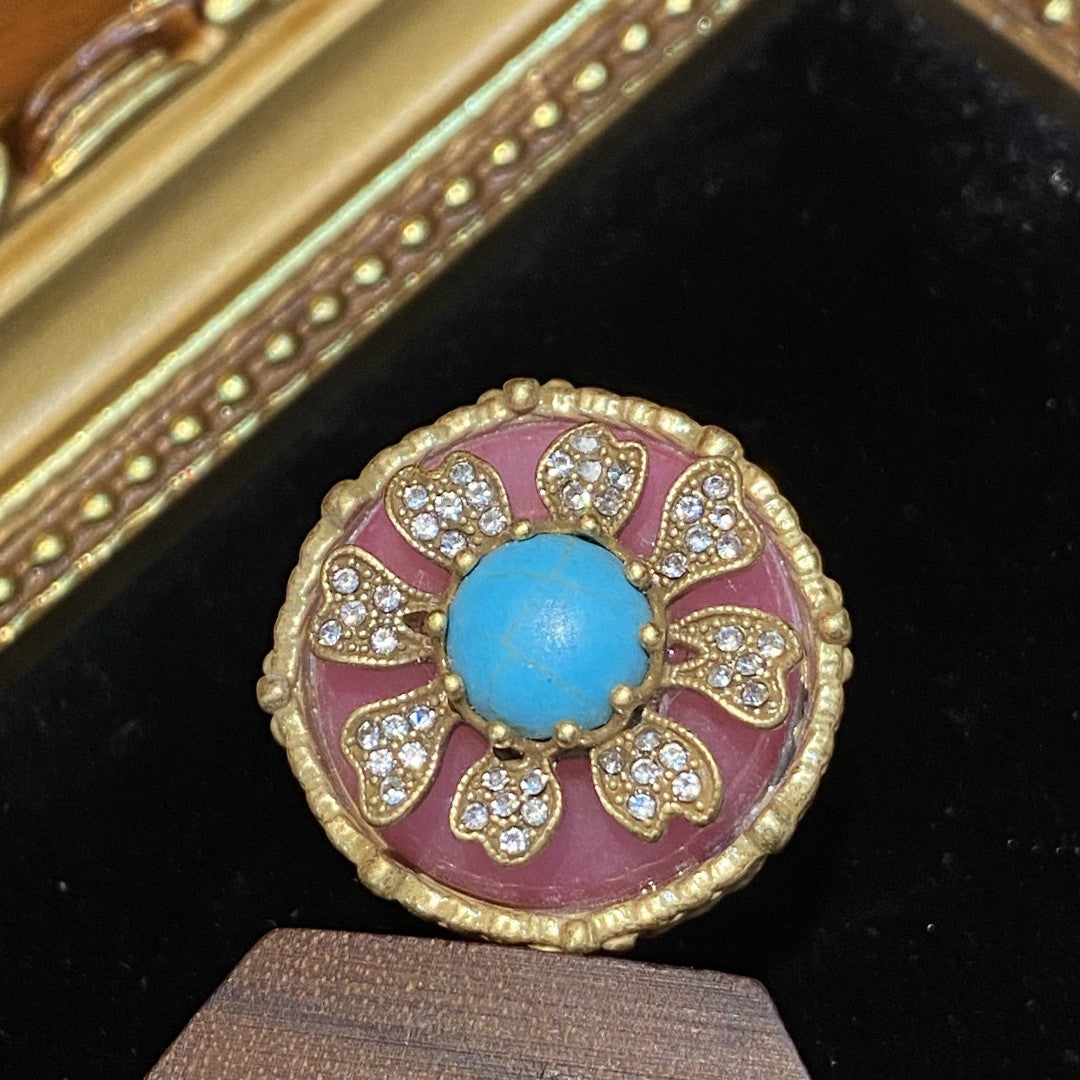 Vitatge style 18k-gold plated brass ring a flower shape with rhinestones and pink & blue natural stone