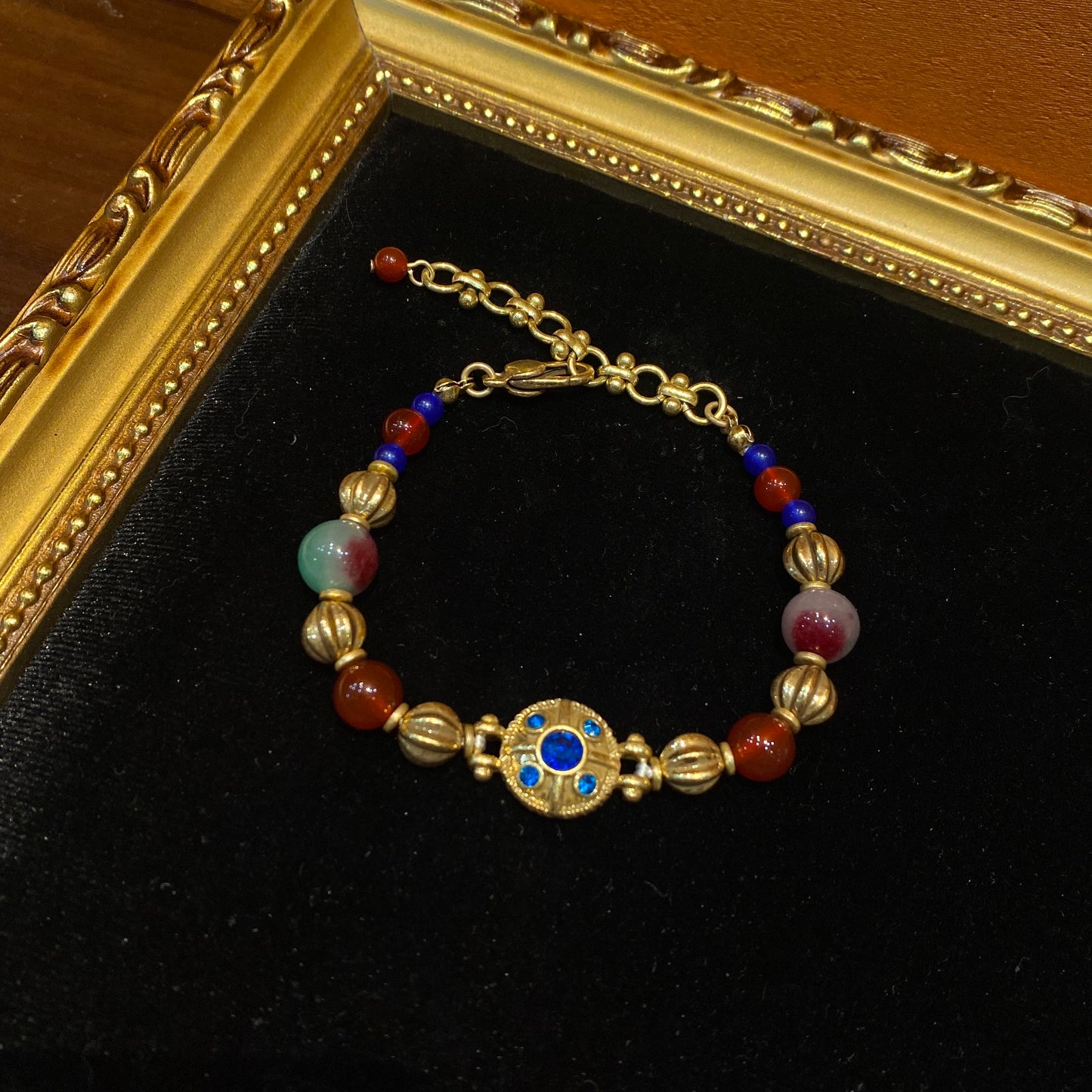 vintage style designed adjustable brass 18k-gold plated bracelet with nature stones and rhinestones trendy