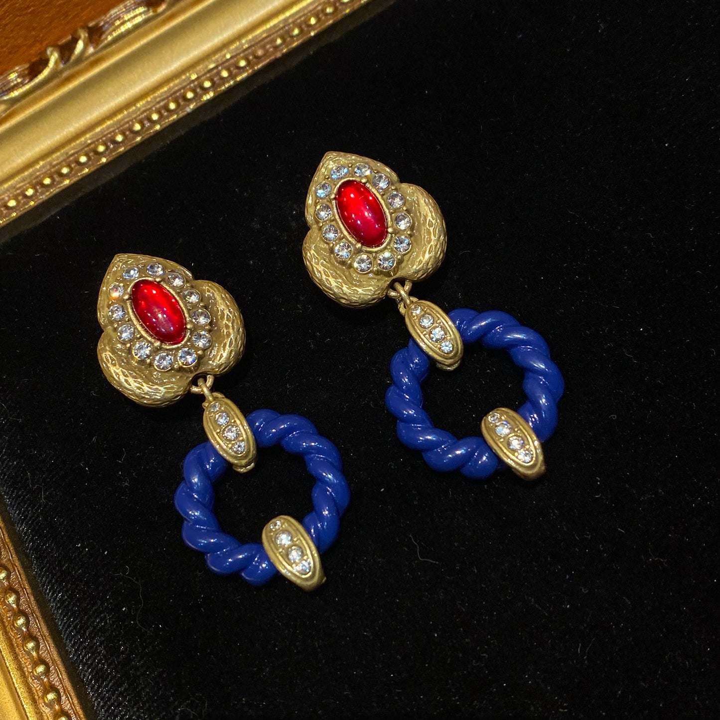 Vintage style 18k-gold plated brass with circle drop earrings